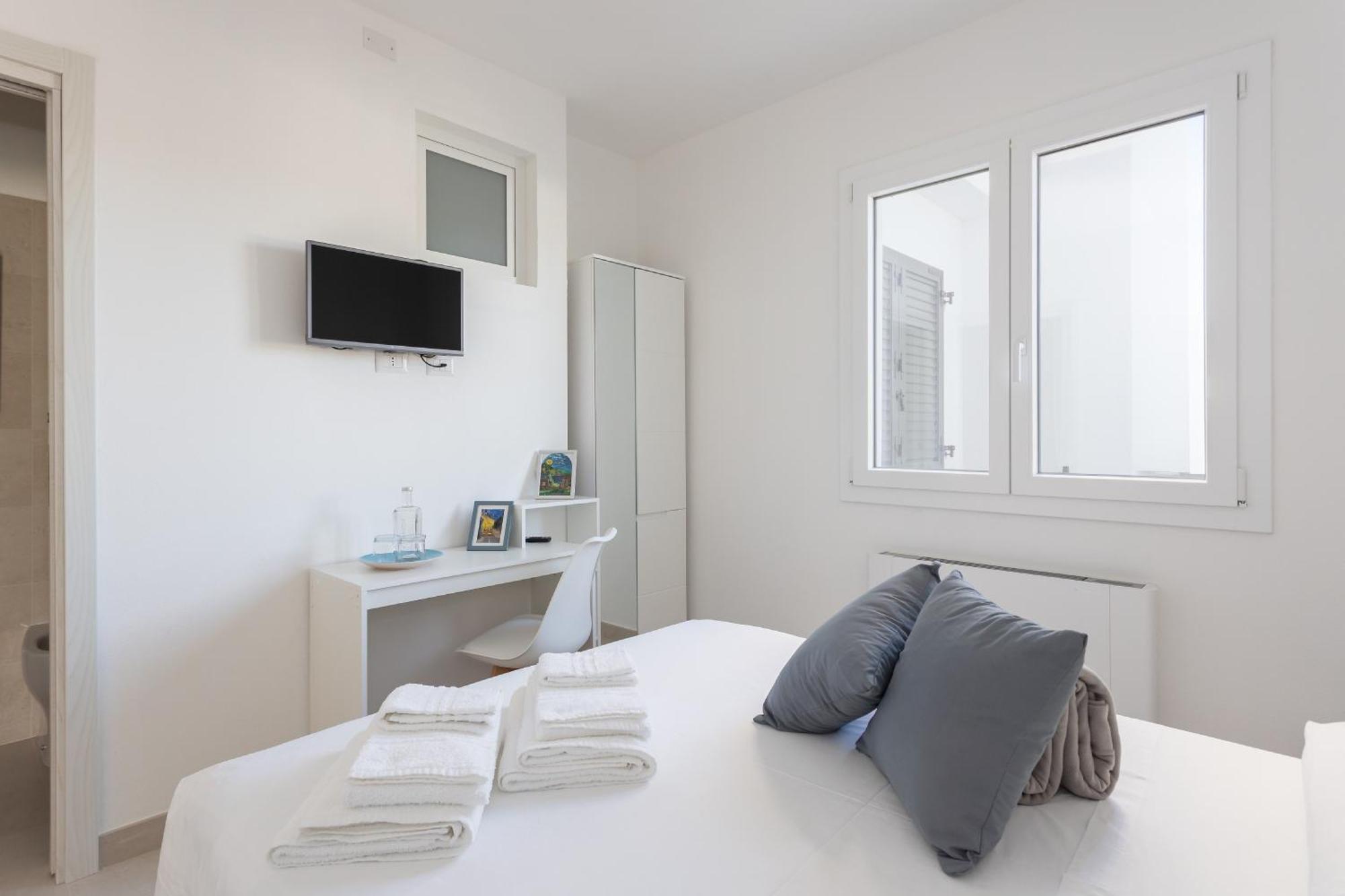 Villa Greca Holiday Rooms Sant Isidoro  Экстерьер фото